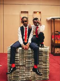 Young Jonn – Elumelu